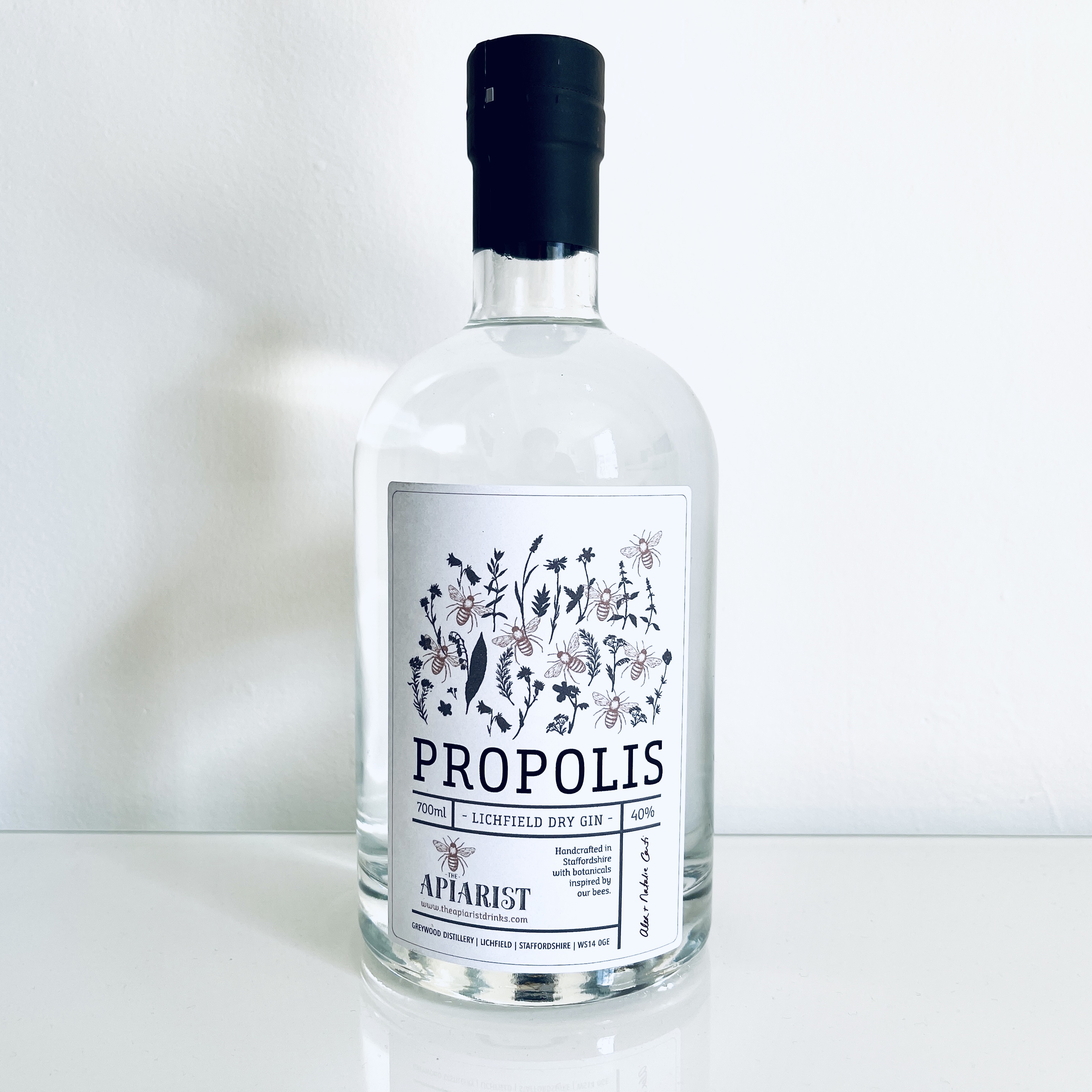 The Apiarist Propolis Gin