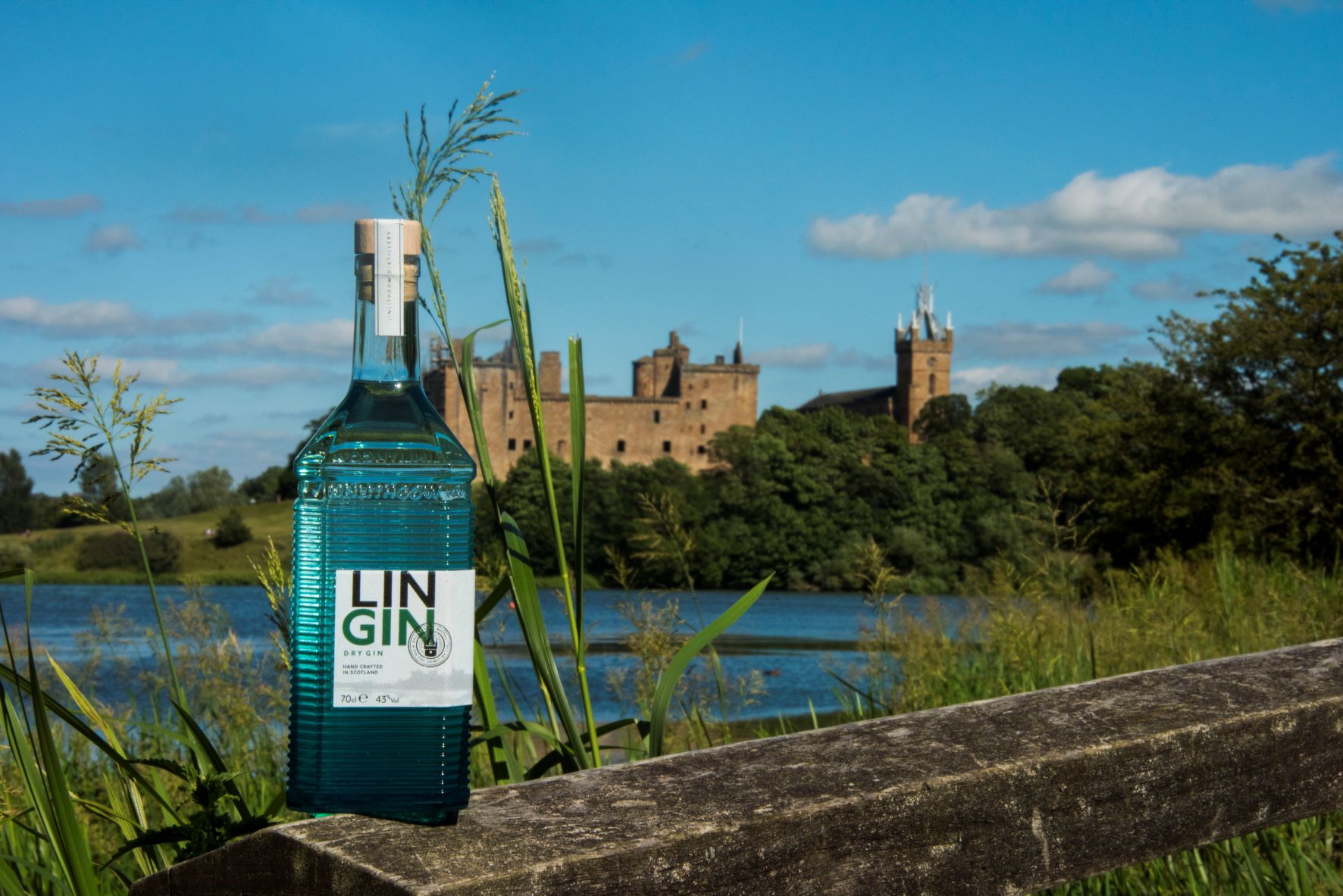 Lin Gin and Linlithgow Palace
